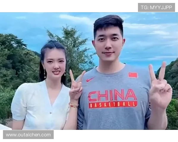 吴冠希:从青涩新星到篮球场上的领军人物的成长之路